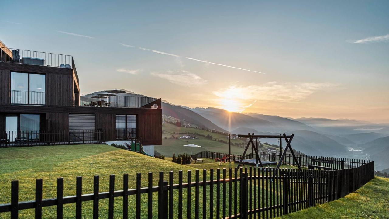 Aparthotel Panorama Living Dolomites Maranza Buitenkant foto